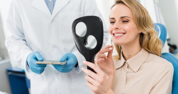 Як вибрати клініку для стоматологічної імплантації: поради та рекомендації