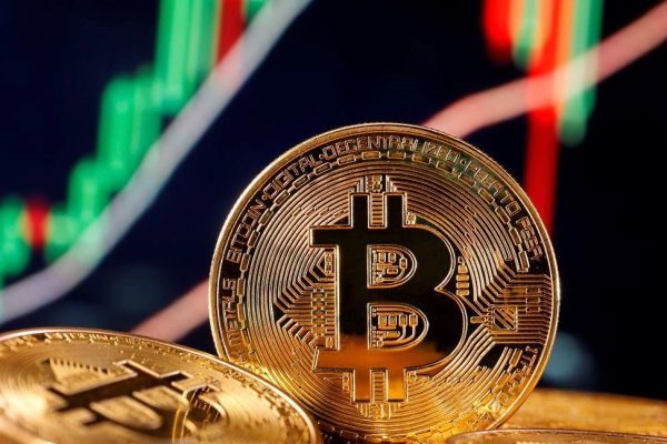 Сценарии для биткоина: что ждёт цену во второй половине 2025